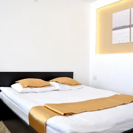 Apartman Top View